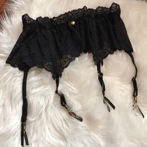 Lace lingerie (holds up stockings) size small/med